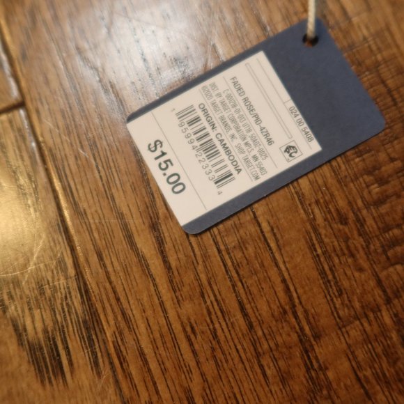 😇 3/$15 or listed price **NWT Wristlet - Picture 4 of 4